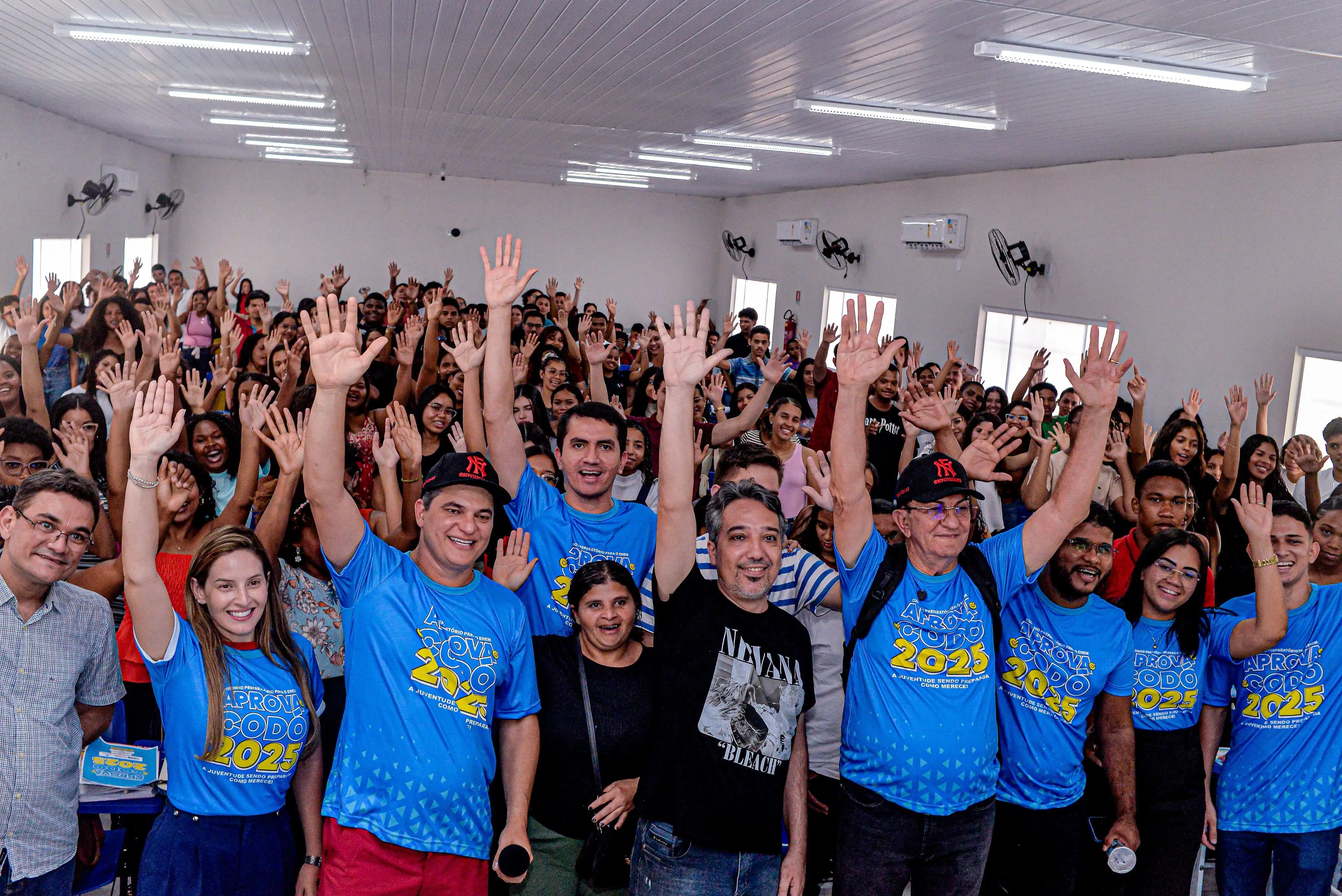 Alunos do Ensino Médio participam de aulão preparatório para o ENEM em Codó