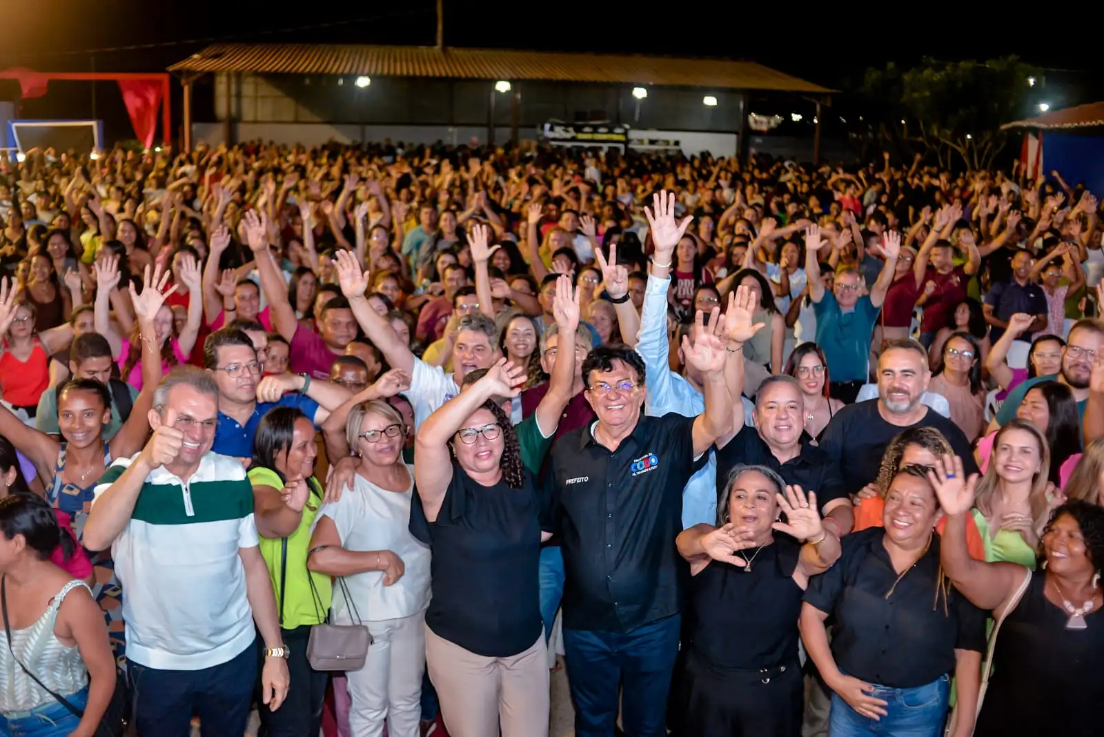 Galeria de imagens - Foto 15 da notícia: Chiquinho FC anuncia pacote de benefícios para servidores contratados da Educação de Codó