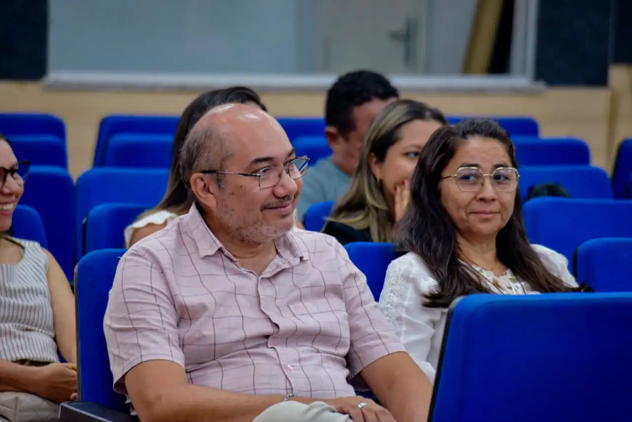 Galeria de imagens - Foto 6 da notícia: Professores da Rede Municipal de Codó iniciam mestrado na UFMA em parceria com a Prefeitura