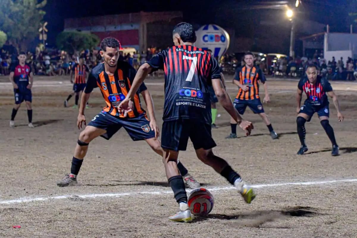 Foto 8 – São Raimundo vence o São Francisco e conquista o título da Copa de Bairros 2026 em Codó