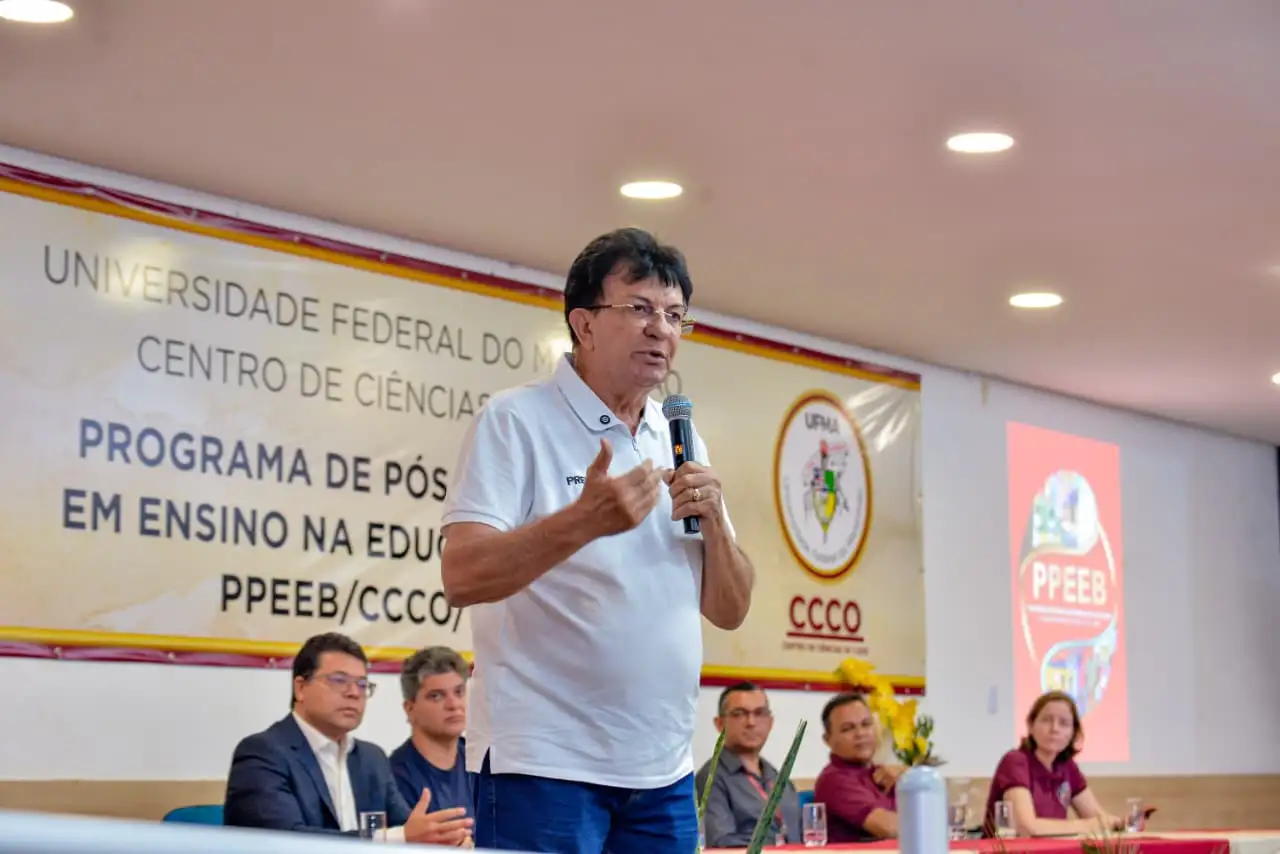 Galeria de imagens - Foto 2 da notícia: Professores da Rede Municipal de Codó iniciam mestrado na UFMA em parceria com a Prefeitura