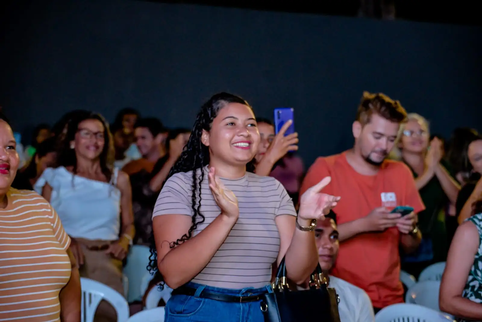 Galeria de imagens - Foto 11 da notícia: Chiquinho FC anuncia pacote de benefícios para servidores contratados da Educação de Codó