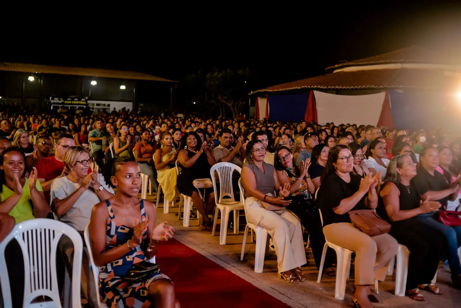 Galeria de imagens - Foto 6 da notícia: Chiquinho FC anuncia pacote de benefícios para servidores contratados da Educação de Codó