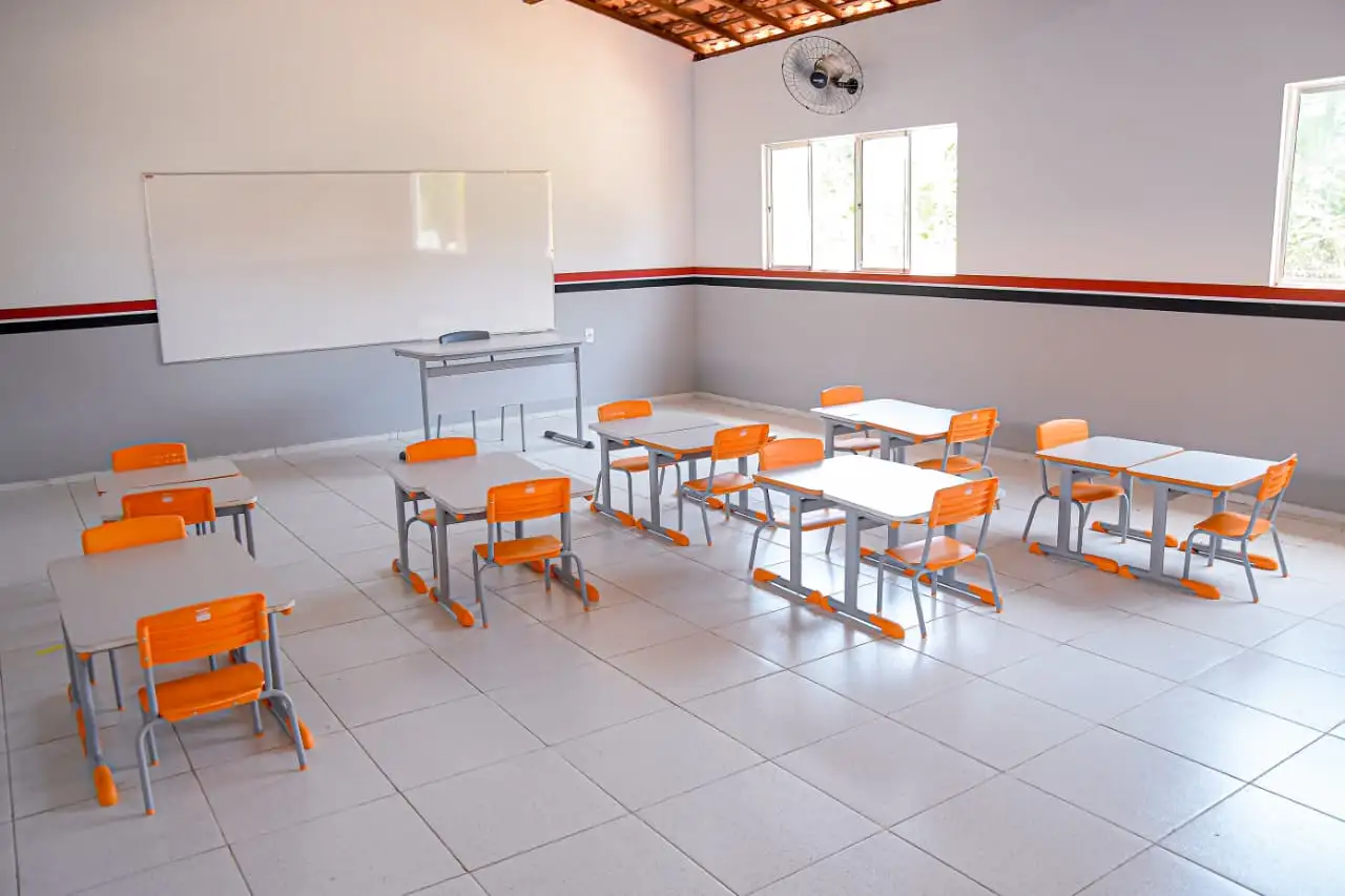 Foto 8 – Prefeitura de Codó entrega Escola Santa Lúcia completamente reestruturada à comunidade de Cacimba de Areia, na zona rural do município
