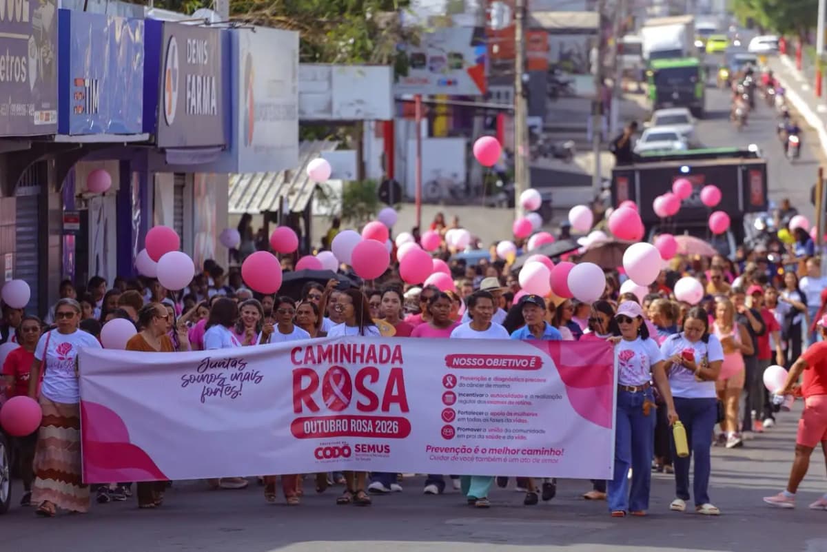 Foto 7 – Caminhada Rosa reúne mulheres em Codó e reforça a importância da prevenção ao câncer de mama