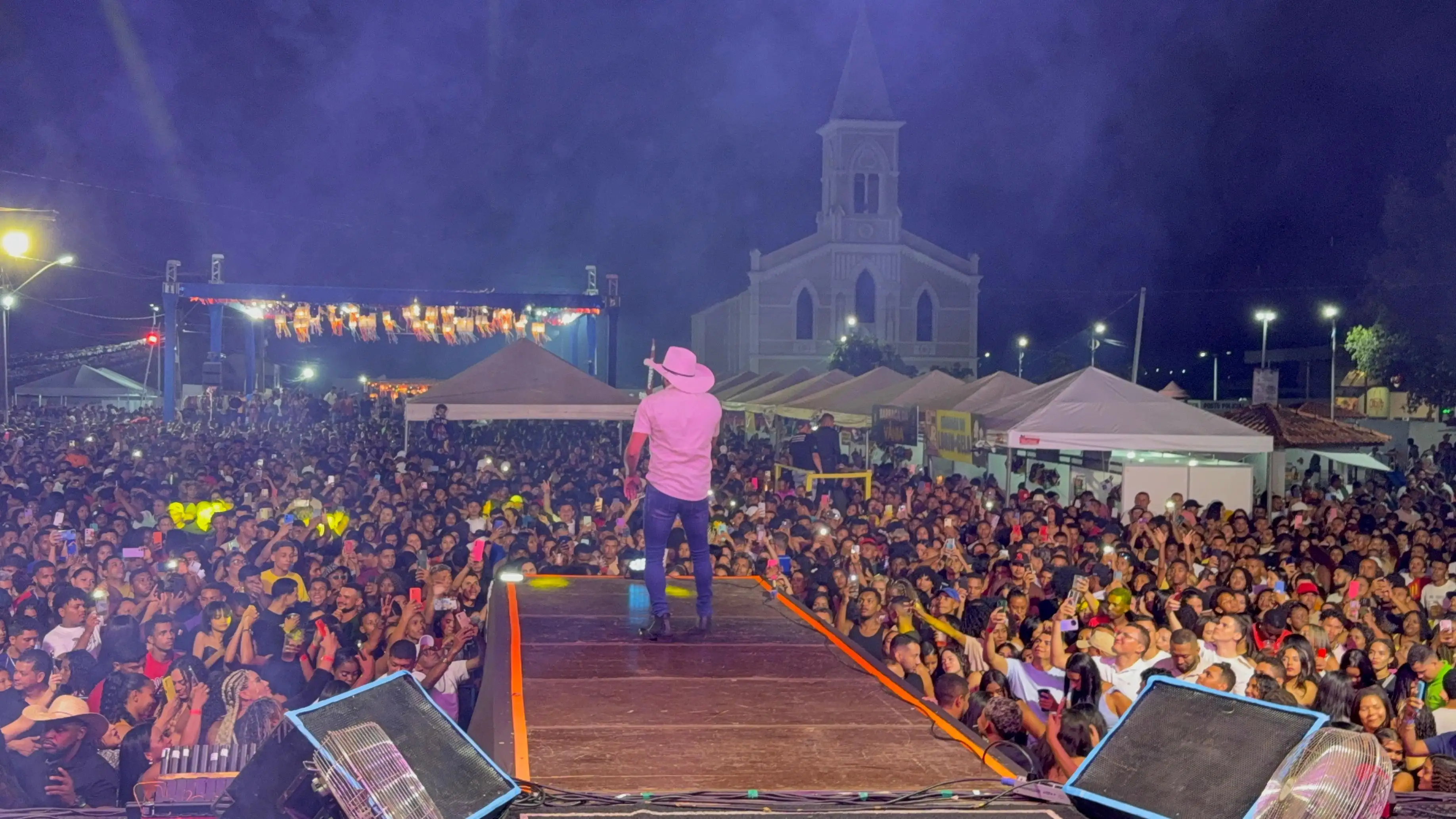 Festival Julino de Codó bate recorde de público no segundo dia de festa na Praça São Sebastião
