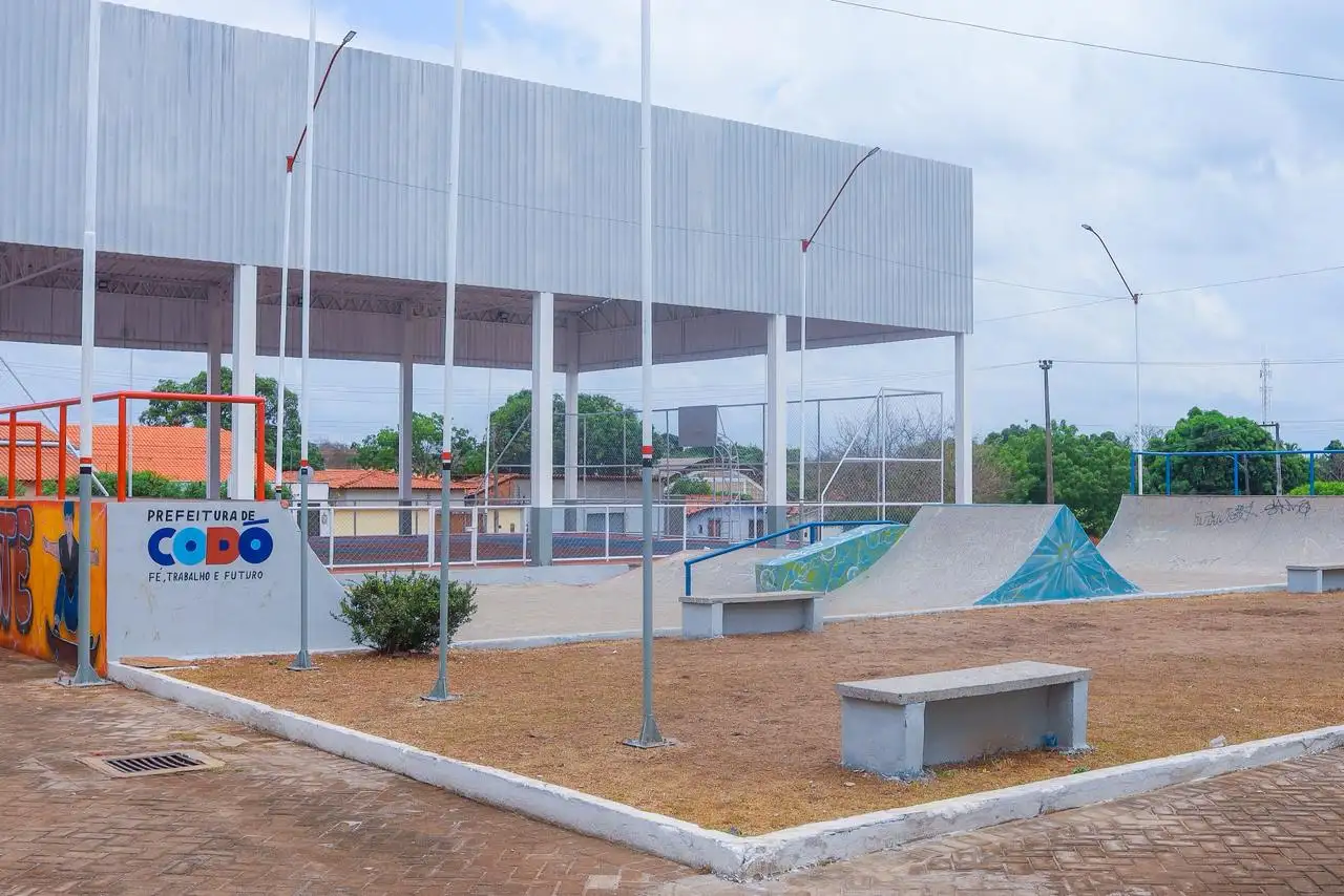 Galeria de imagens - Foto 26 da notícia: CEU das Artes é reinaugurado e sediará o novo polo do Projeto Alvorada em Codó