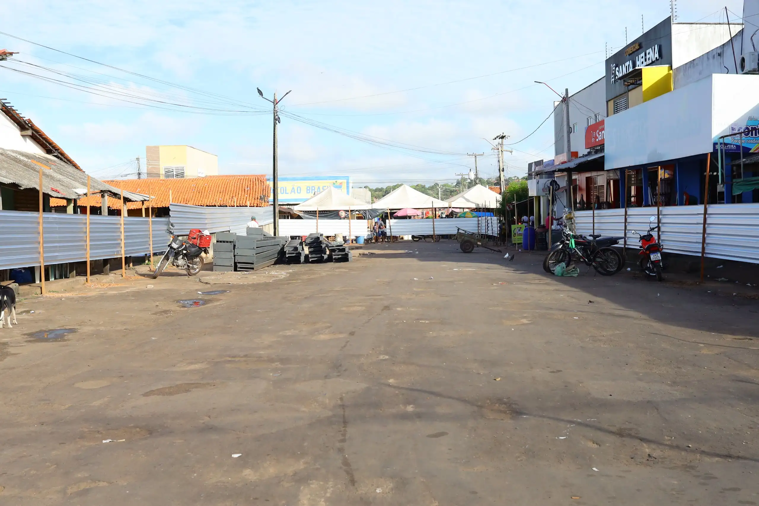 Foto 7 – Codó avança na construção da nova Feirinha do Peixe que irá valorizar feirantes e fortalecer a economia local