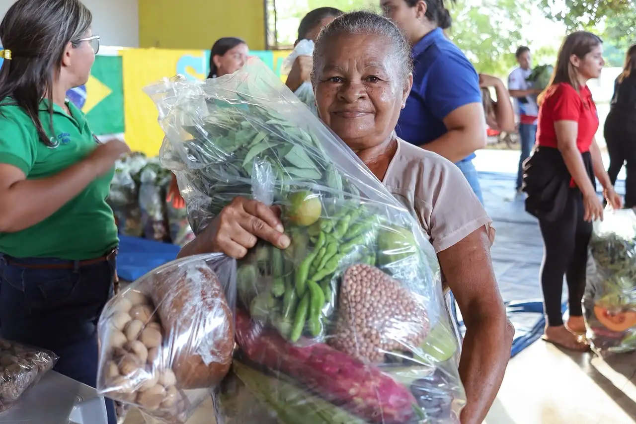 Codó amplia segurança alimentar com nova distribuição de cestas verdes