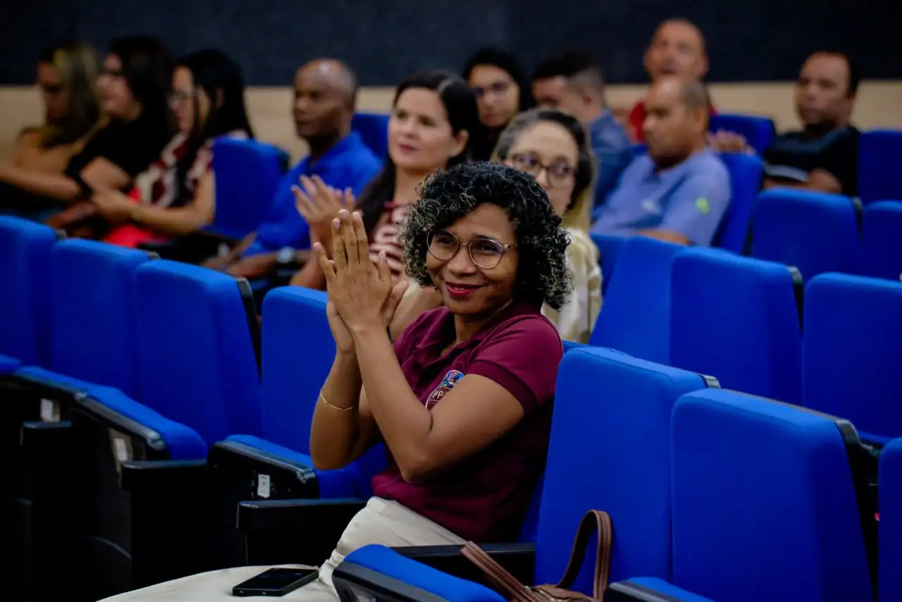 Galeria de imagens - Foto 8 da notícia: Professores da Rede Municipal de Codó iniciam mestrado na UFMA em parceria com a Prefeitura