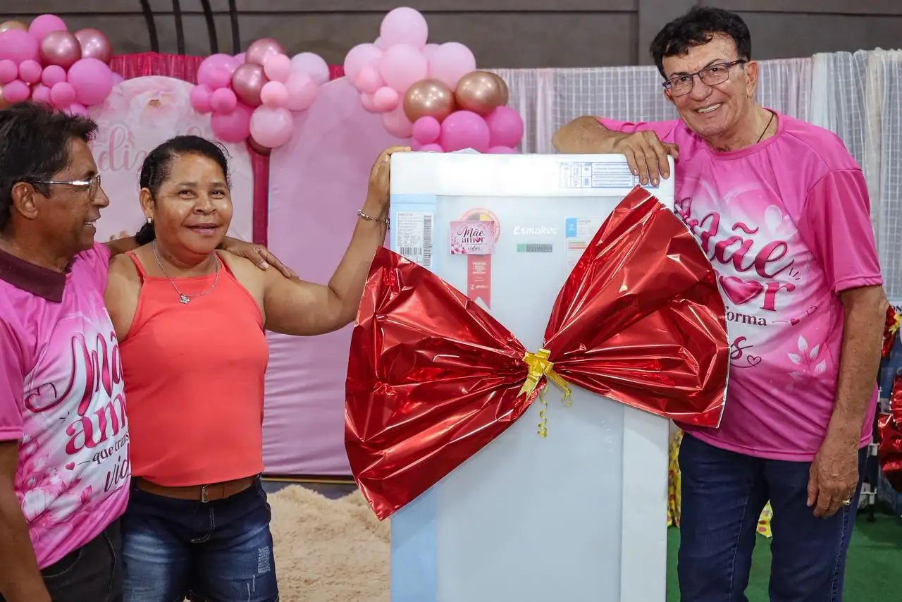 Grande Show de Prêmios marca comemoração do Dia das Mães em Cajazeiras