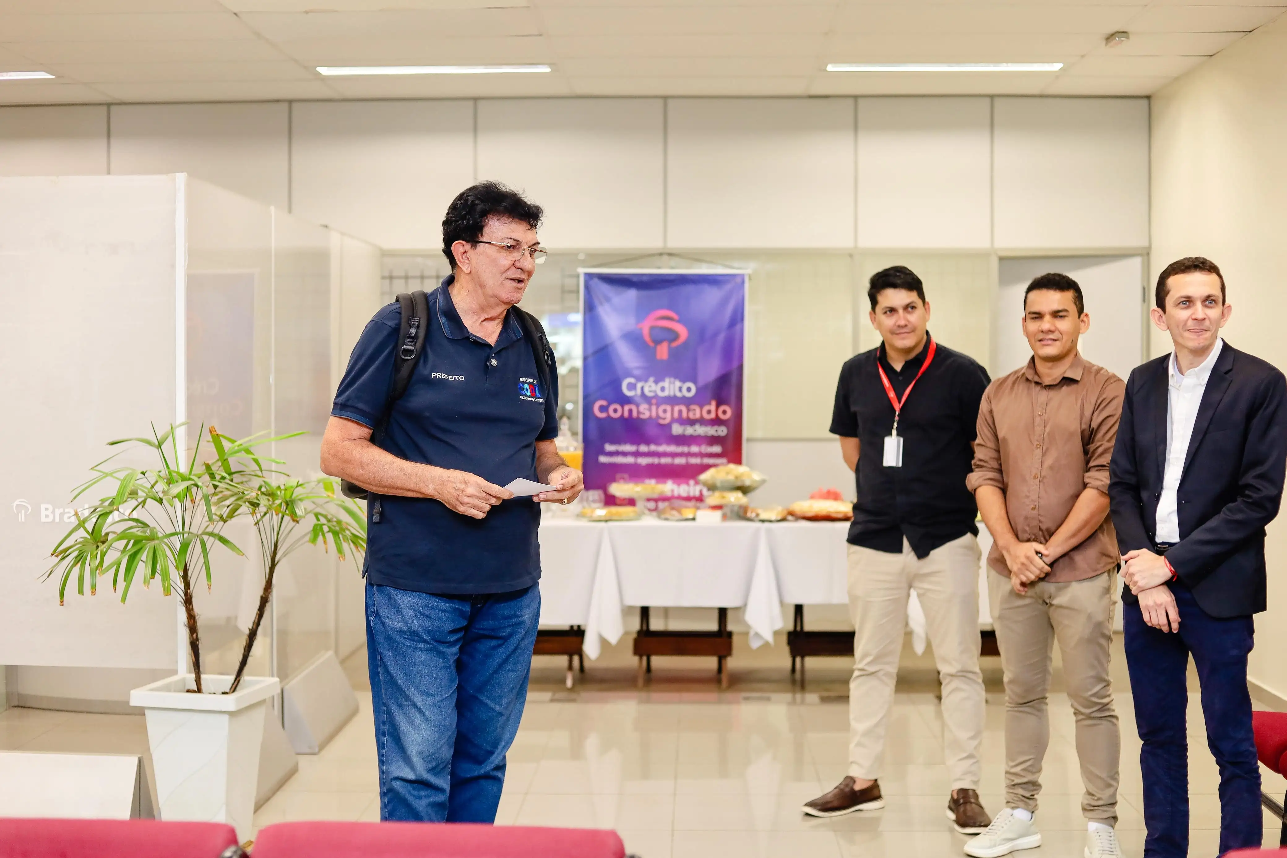 Galeria de imagens - Foto 8 da notícia: Servidores do município de Codó ganham novo prazo de Empréstimo Consignado