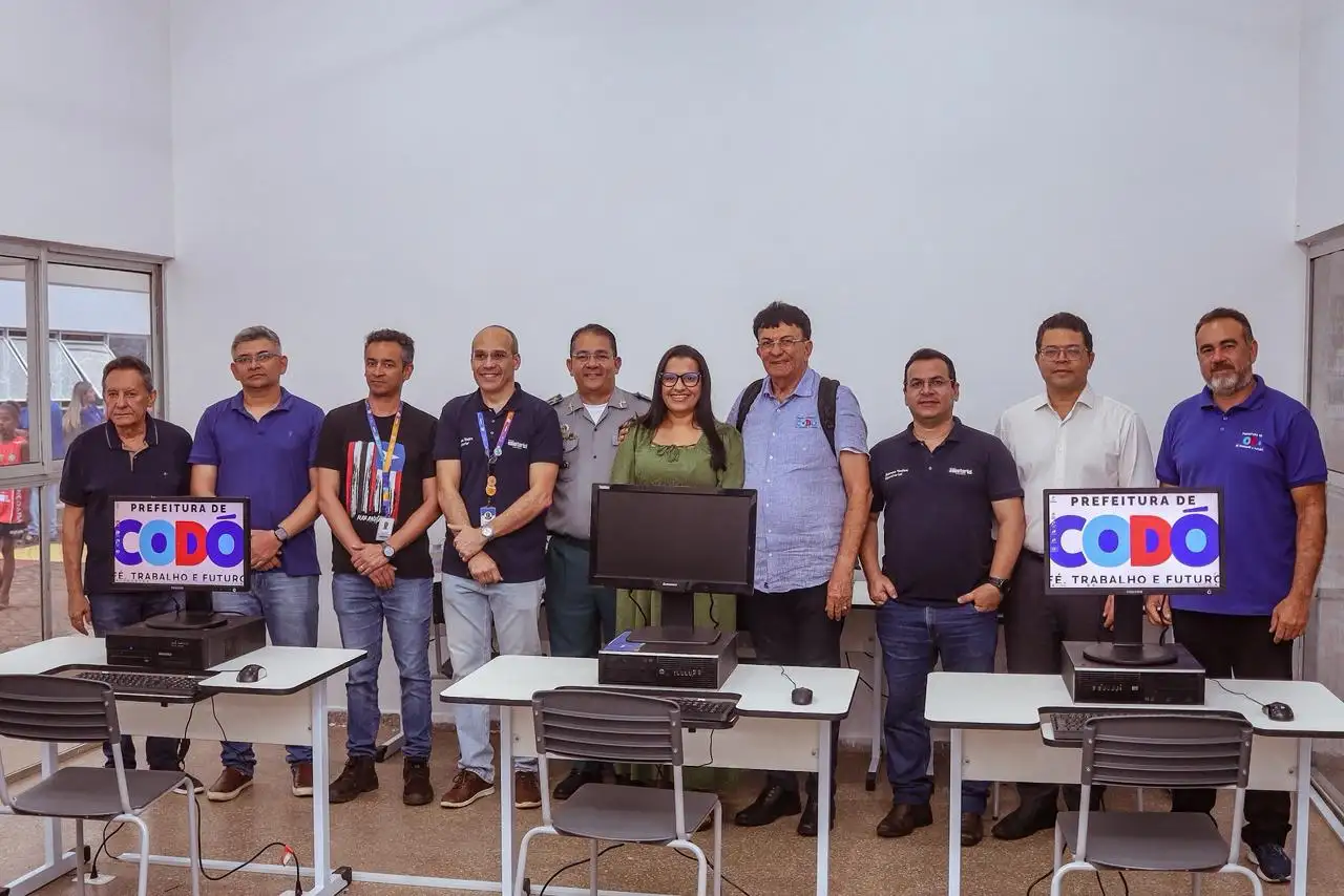 Galeria de imagens - Foto 9 da notícia: CEU das Artes é reinaugurado e sediará o novo polo do Projeto Alvorada em Codó