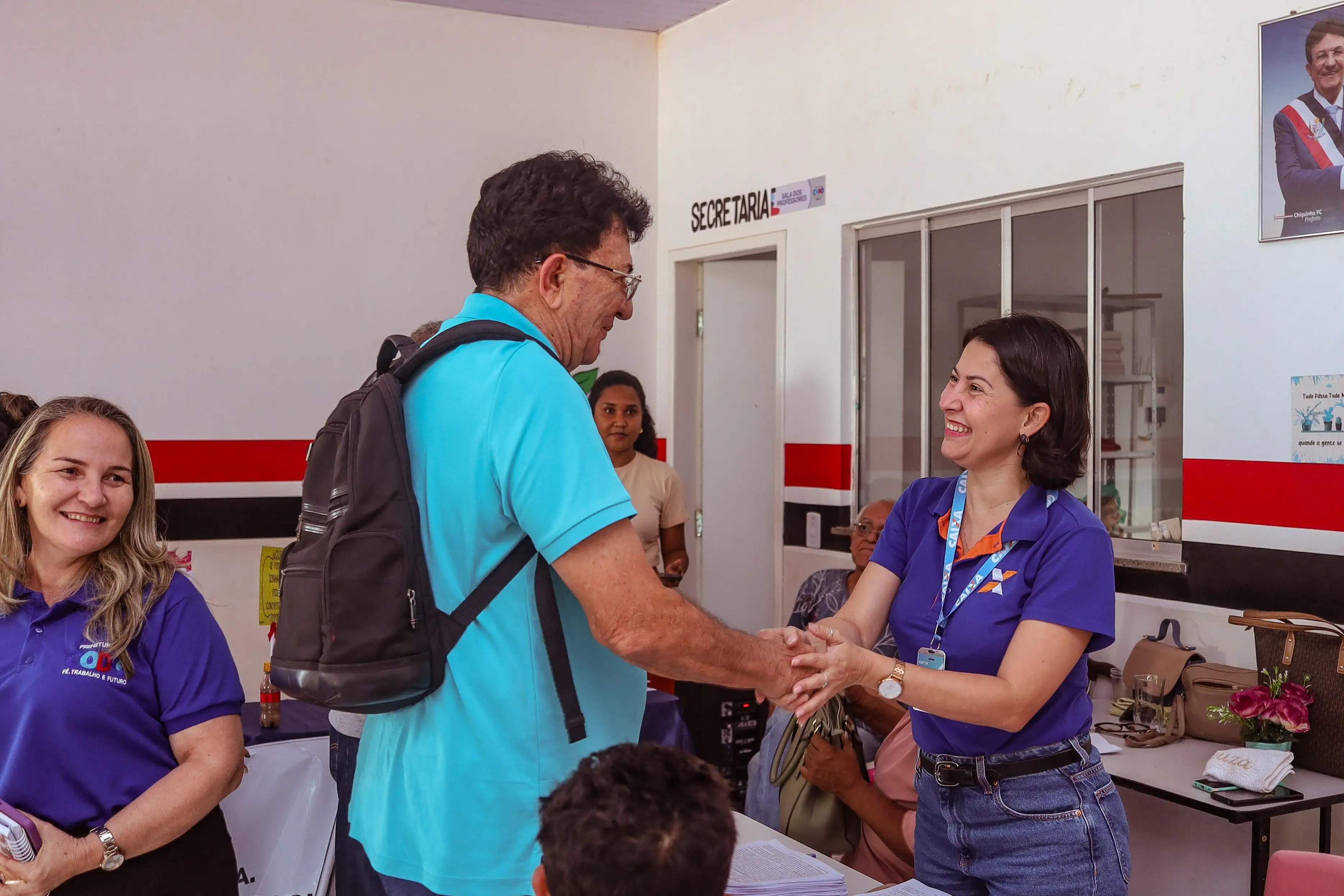 Galeria de imagens - Foto 1 da notícia: Famílias do povoado Poraquê contempladas com casas do programa MCMV - Rural assinam contrato com a Caixa