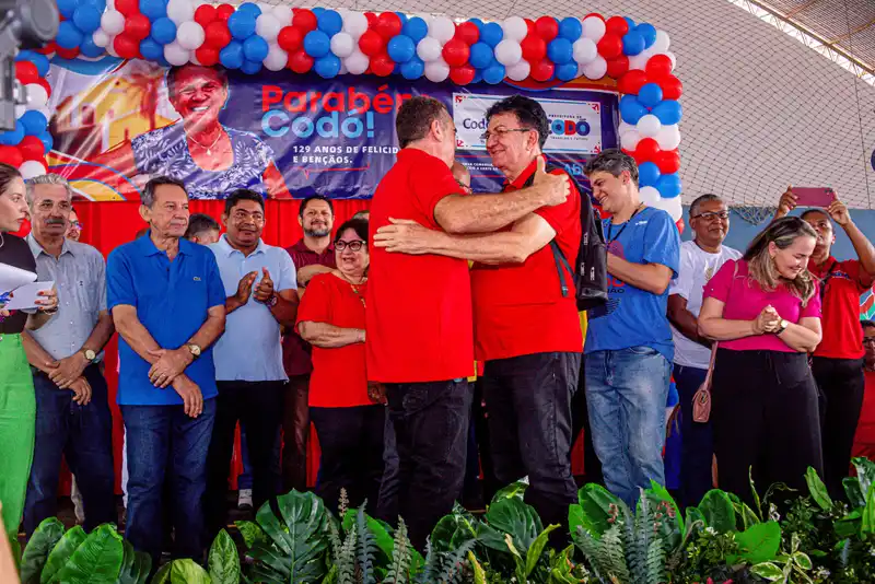 Galeria de imagens - Foto 6 da notícia: Prefeitura de Codó inicia programação de aniversário de 129 anos do município com entrega de mil cestas verdes