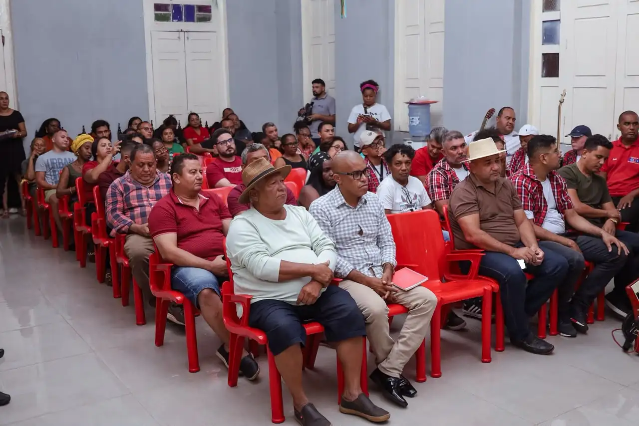 Foto 10 – Artistas e agentes culturais de Codó recebem certificação e pagamento dos recursos da Política Nacional Aldir Blanc