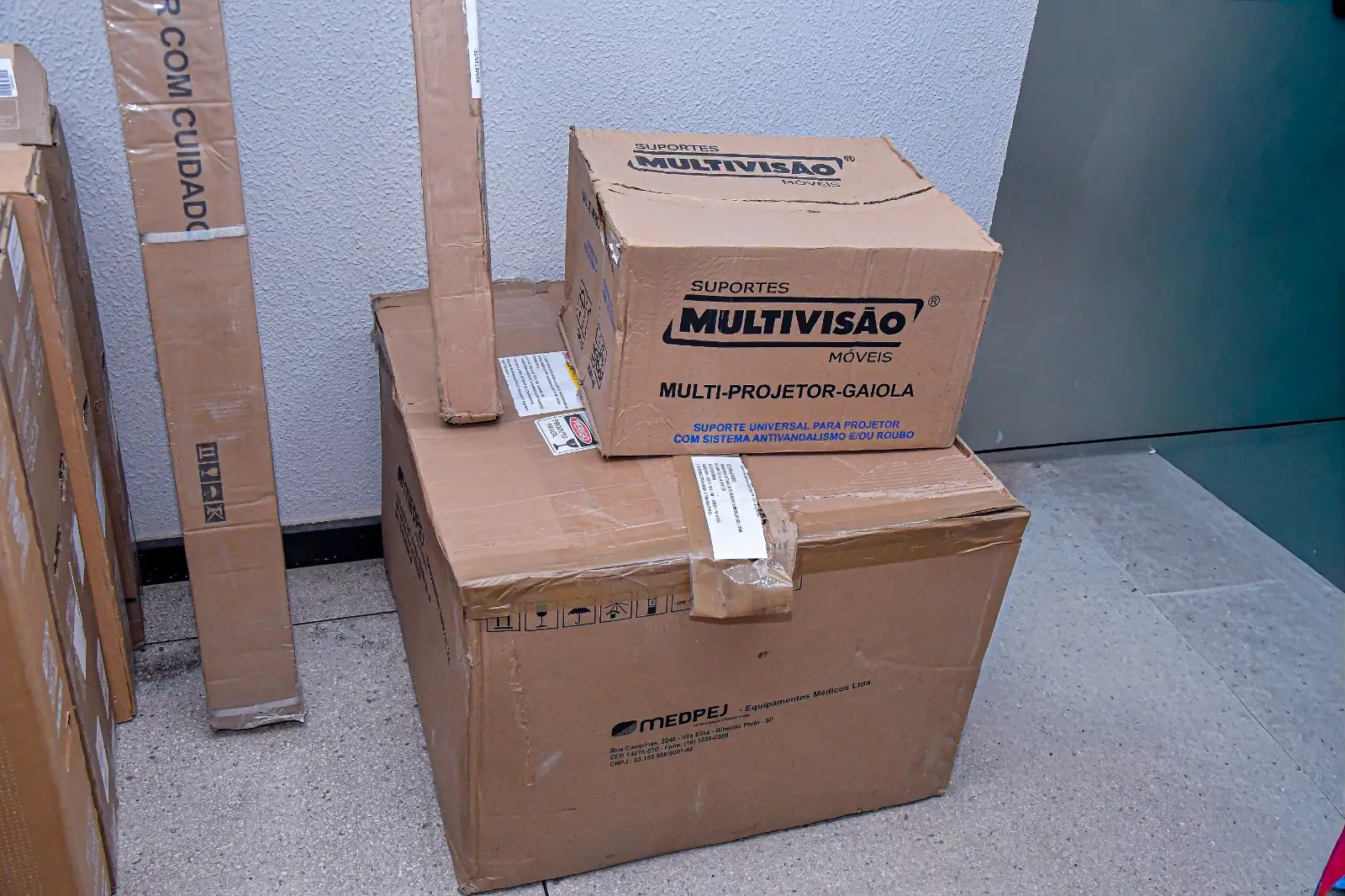 Foto 6 – Rede municipal de saúde de Codó ganha reforço com doação de equipamentos médicos pela Faculdade Pitágoras