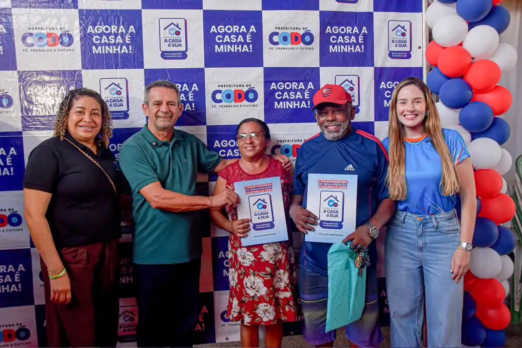 Foto 4 – Programa “A Casa é Sua” beneficia 100 famílias com títulos de propriedade no KM 17