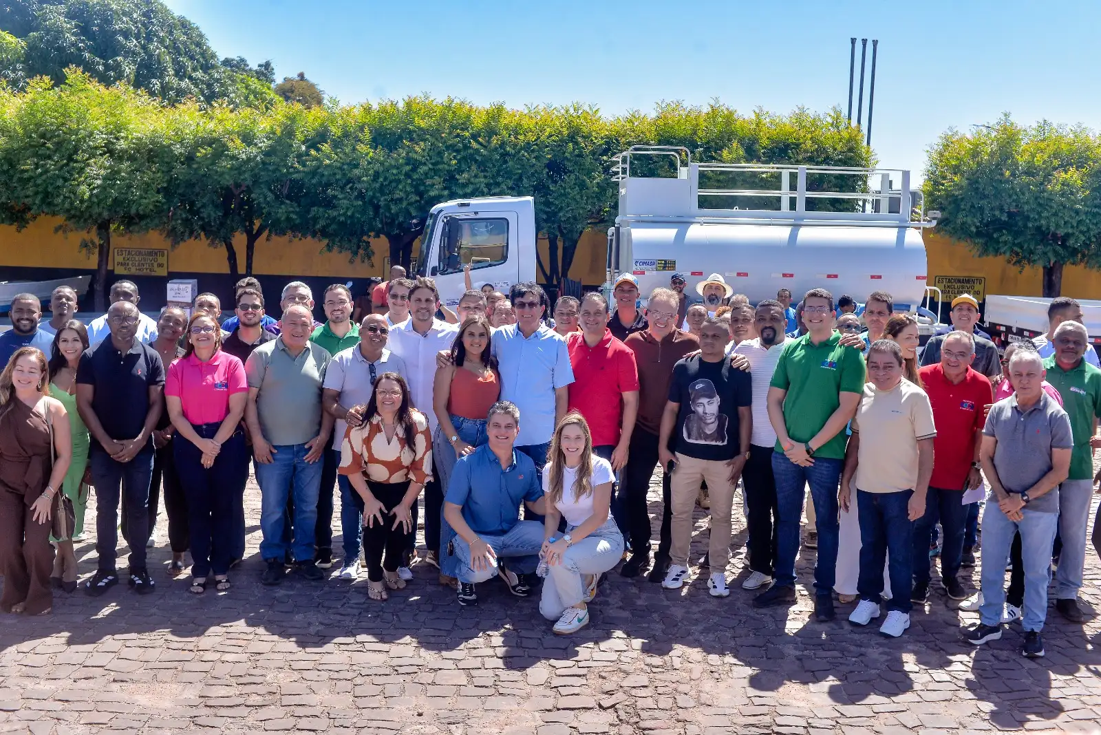 Foto 8 – Prefeitura de Codó reforça serviços públicos com inaugurações do Centro de Imagem, novo CRAS e entrega de equipamentos