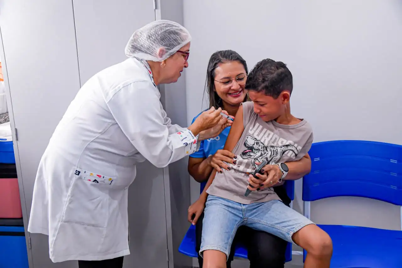 Foto 4 – Mais de 800 doses de vacinas são aplicadas durante Dia D de Multivacinação em Codó