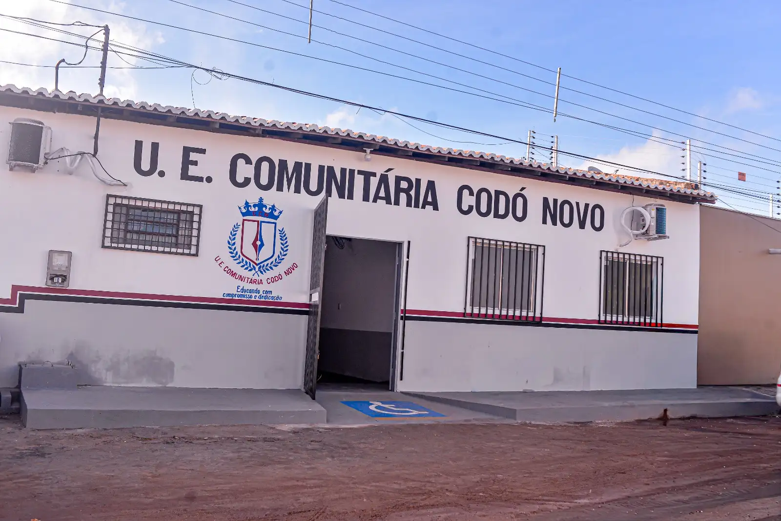 Escola Comunitária do Codó Novo é entregue totalmente reformada e beneficia mais de 300 alunos