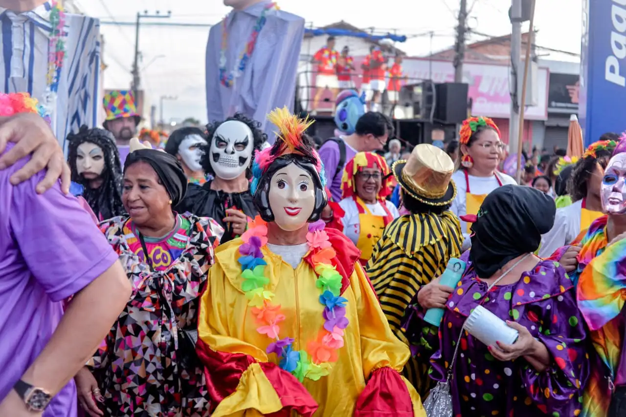 Ruas de Codó são tomadas por alegria e tradição no Cortejo do Carnaval 2026