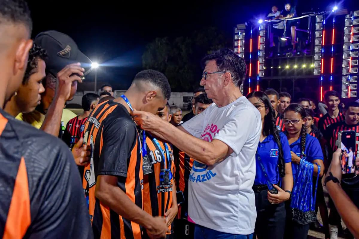 Foto 3 – São Raimundo vence o São Francisco e conquista o título da Copa de Bairros 2026 em Codó