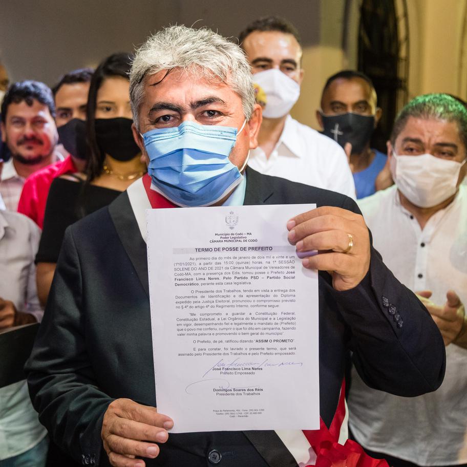 Dr. Zé Francisco e vice Camilo Figueiredo tomam posse como novos gestores de Codó