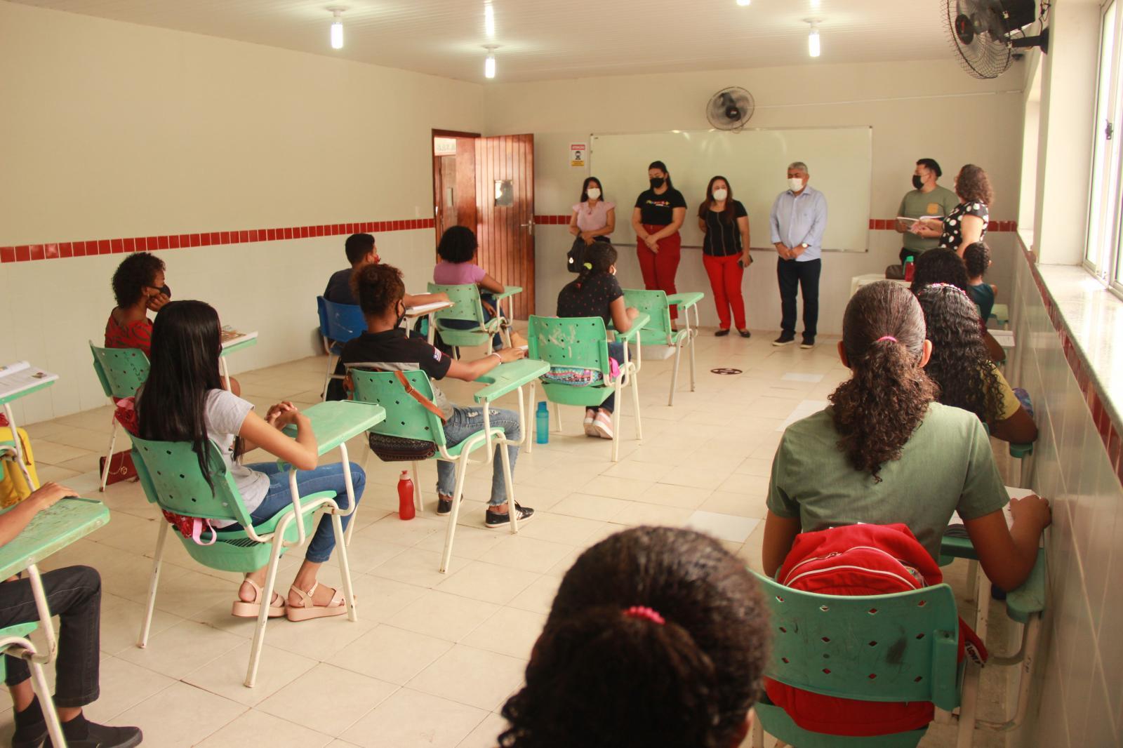 Plano de retorno às aulas presenciais é iniciado após reformas nas escolas em Codó   