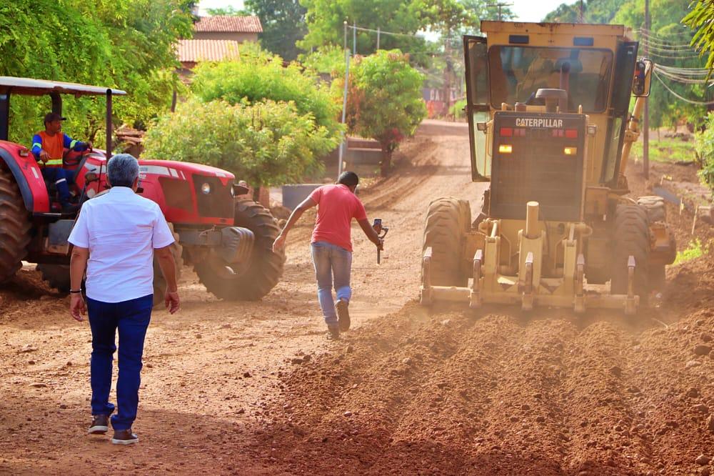 Prefeito Zé Francisco realiza vistorias em obra de asfaltamento de estrada rural entre Montevidéu a Bacabinha em Codó