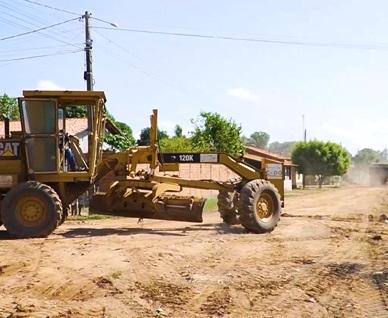 Prefeitura de Codó revitaliza o acesso ao bairro São Francisco com obras de limpeza, terraplanagem e empiçarramento